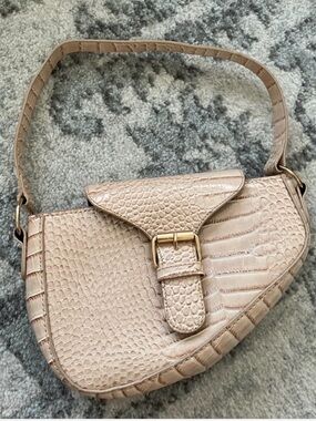 SHASHI Blush Croc-Embossed Shoulder Bag with Gold Buckle